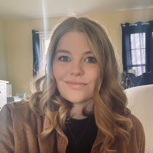 Meet your Posher, Annabelle